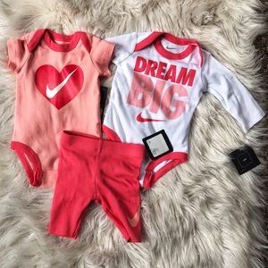 3 piece Nike baby girl suit